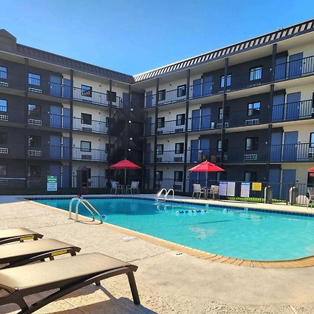 Days Inn By Wyndham Kenner/New Orleans Airport South Eksteriør billede