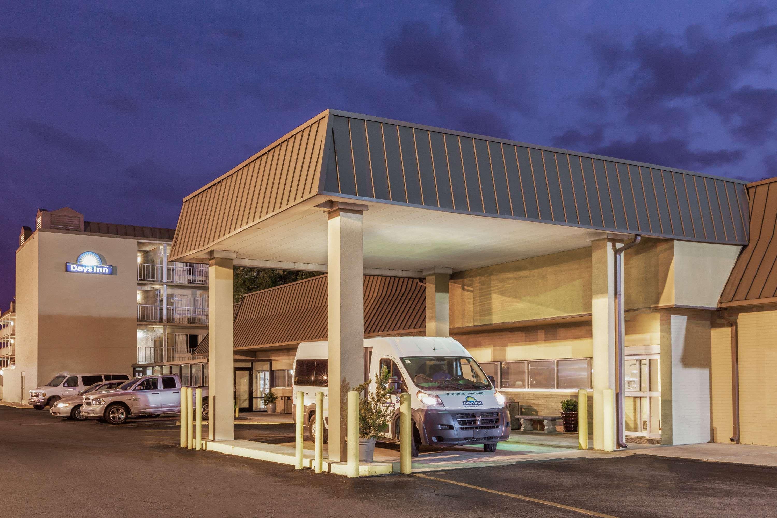 Days Inn By Wyndham Kenner/New Orleans Airport South Eksteriør billede